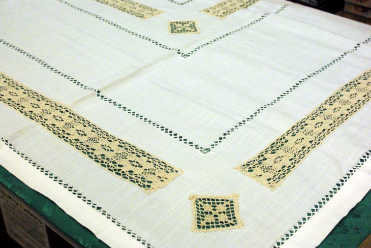 TABLE-CLOTH 54" X 72"